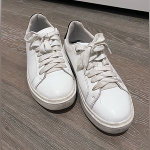 CATCHER WHITE BLACK- Steve Madden